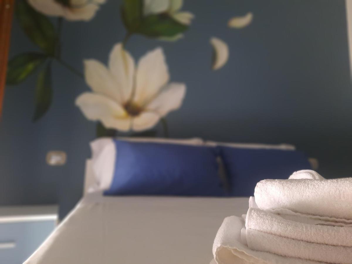 Bed and Breakfast Wisarelax Brusciano Exterior foto